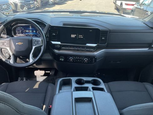 Used 2023 Chevrolet Silverado 1500 LT RWD image 15