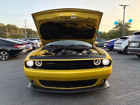 Used 2021 Dodge Challenger R/T Scat Pack w/ T/A Package RWD image 13