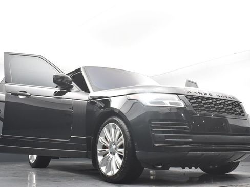 Used 2019 Land Rover Range Rover Supercharged AWD/4WD image 33