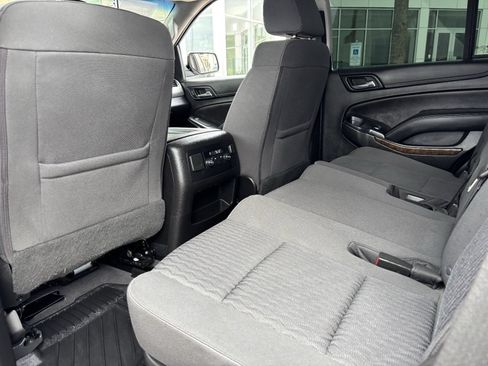 Used 2019 Chevrolet Tahoe LS AWD/4WD image 18