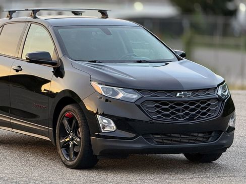 Used 2018 Chevrolet Equinox LT FWD image 15