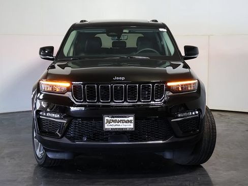 Used 2022 Jeep Grand Cherokee Limited 4xe w/ Luxury Tech Group II AWD/4WD image 9