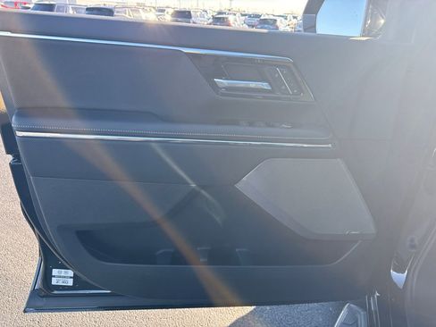 New 2025 GMC Sierra EV Denali image 17