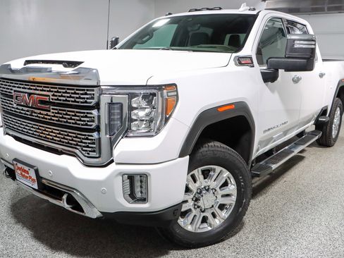 Used 2023 GMC Sierra 2500 Denali w/ Denali Ultimate Package image 35