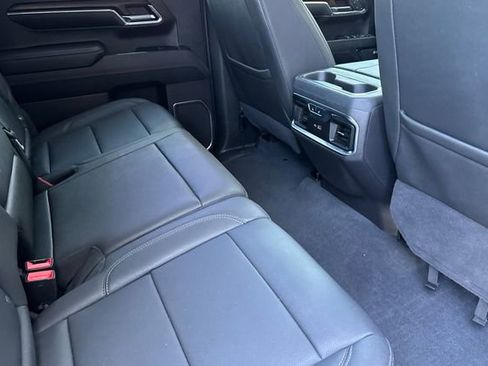 Used 2024 GMC Sierra 1500 SLT w/ SLT Premium Plus Package AWD/4WD image 18