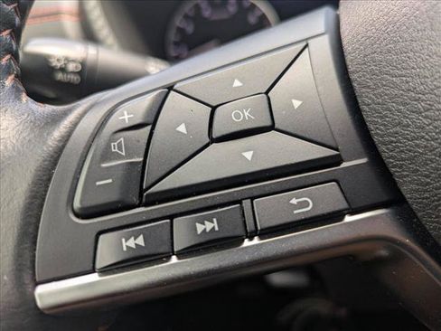Used 2024 Nissan Sentra SR FWD image 14