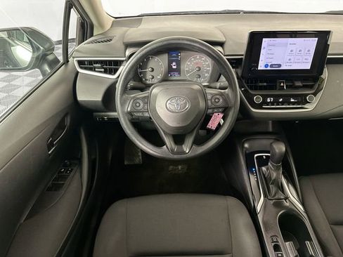 Used 2024 Toyota Corolla LE FWD image 10