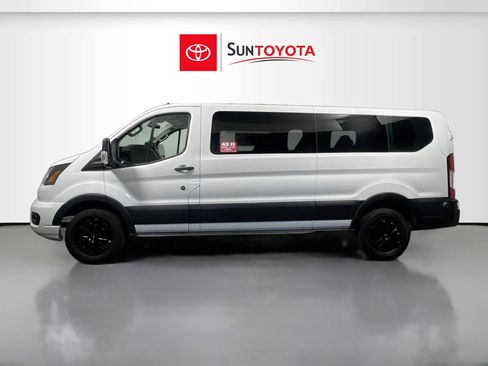 Used 2024 Ford Transit 350 XLT RWD image 7
