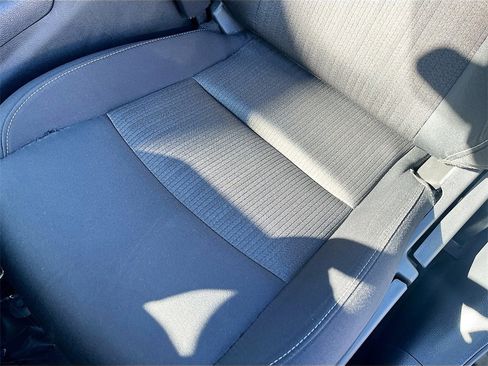 Used 2025 Nissan Altima 2.5 S image 12