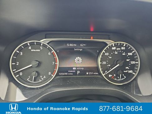 Used 2021 Nissan Rogue SV w/ Premium Package FWD image 14