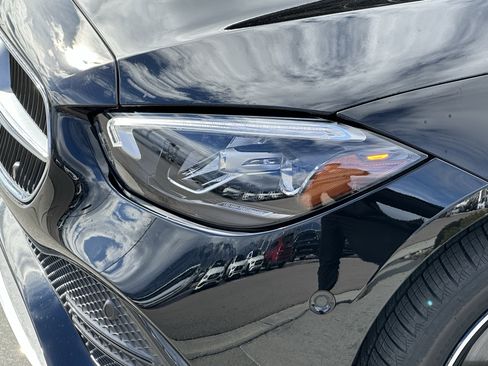 Certified 2025 Mercedes-Benz C 300 4MATIC Sedan image 10