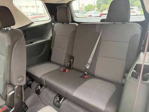 Certified 2020 Chevrolet Traverse LT FWD image 14