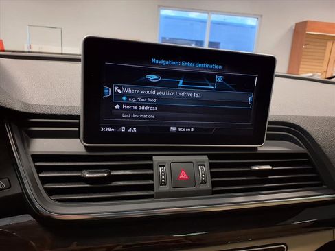 Used 2018 Audi Q5 2.0T Premium Plus w/ Premium Plus Package image 25