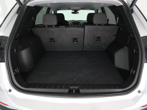Used 2022 Chevrolet Equinox LT w/ Driver Convenience Package FWD image 31