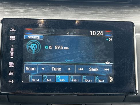 Used 2018 Honda Clarity Base image 18