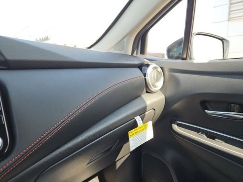 New 2025 Nissan Versa SR w/ Trunk Package image 31