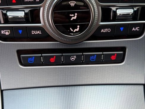 Used 2019 Lincoln MKZ Reserve image 19