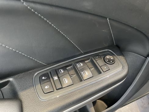 Used 2020 Dodge Charger Scat Pack image 18