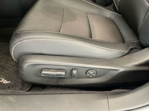 Used 2022 Honda Accord Sport image 12