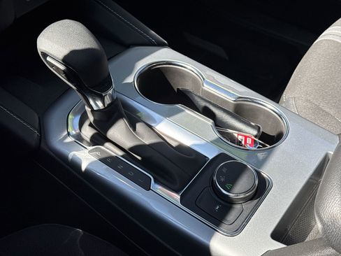 Used 2024 Chevrolet Blazer LT w/ Convenience Package image 26