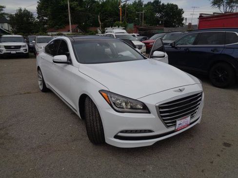 Used 2015 Hyundai Genesis 5.0 RWD image 29
