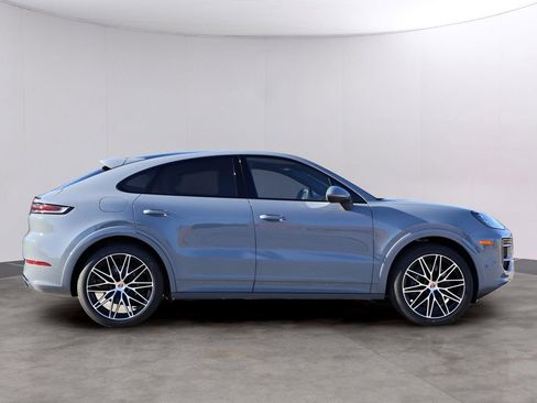 Used 2026 Porsche Cayenne Coupe AWD/4WD image 9