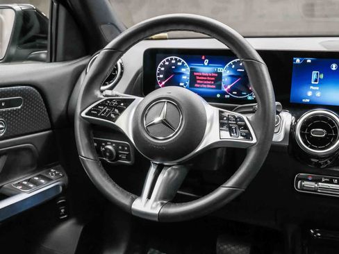 Certified 2026 Mercedes-Benz GLB 250 image 19
