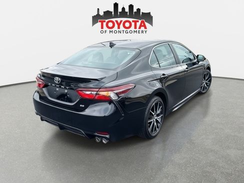 Used 2024 Toyota Camry SE image 7