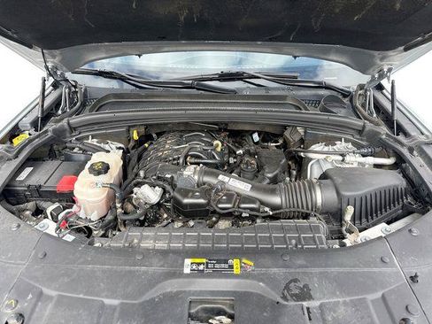 Used 2023 Jeep Grand Cherokee Altitude RWD image 24