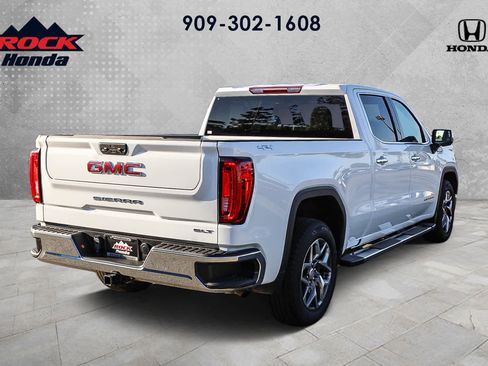 Used 2022 GMC Sierra 1500 SLT w/ SLT Premium Package AWD/4WD image 6