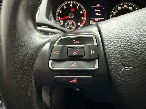 Used 2012 Volkswagen Passat 2.5 SE image 15