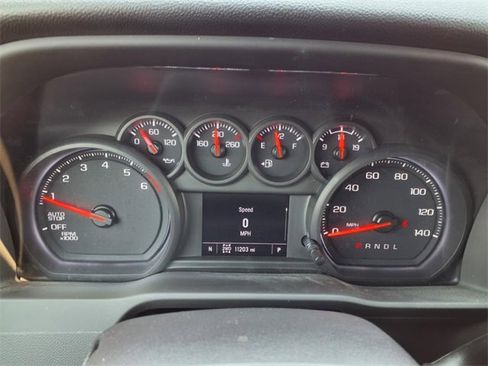 Used 2024 Chevrolet Silverado 1500 Custom image 10