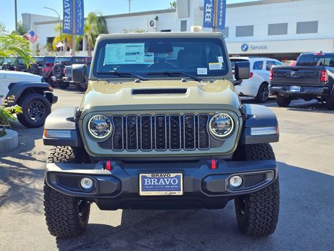 New 2026 Jeep Wrangler Unlimited Rubicon AWD/4WD image 2