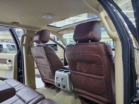 Used 2013 Ford F150 King Ranch w/ King Ranch Luxury Pkg image 23