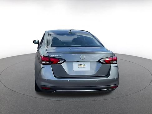 Used 2025 Nissan Versa SV image 12