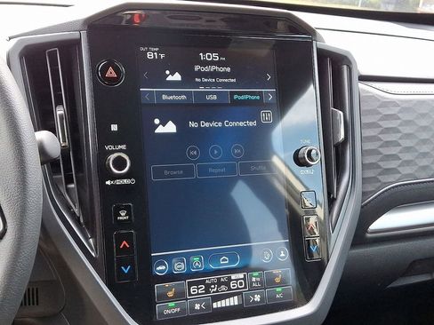 Certified 2025 Subaru Forester Premium image 17