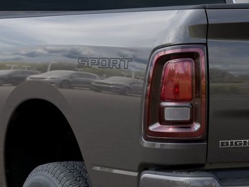 New 2026 RAM 3500 Big Horn AWD/4WD image 9