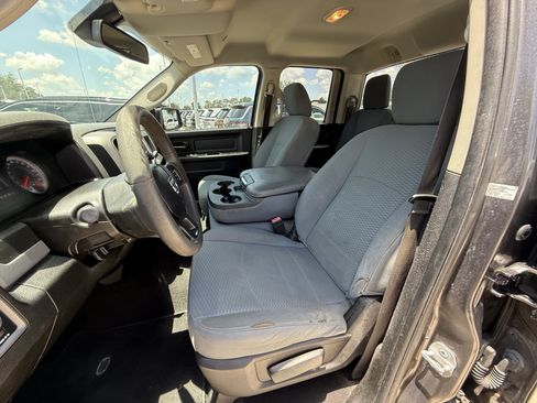 Used 2019 RAM 1500 Tradesman w/ Chrome Plus Package RWD image 25
