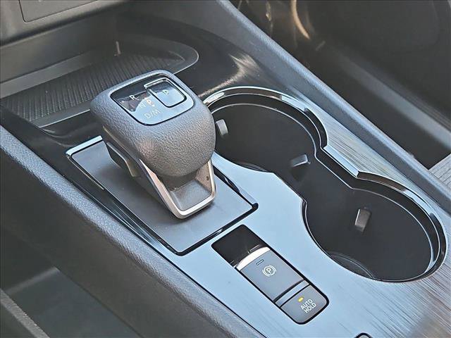 Used 2023 Nissan Rogue SV FWD image 18
