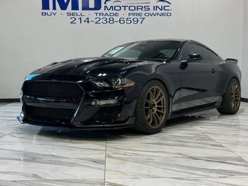 Used 2021 Ford Mustang GT w/ Equipment Group 301A RWD image 2