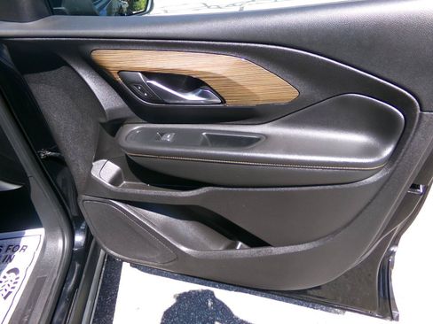 Used 2018 GMC Terrain SLE AWD/4WD image 25