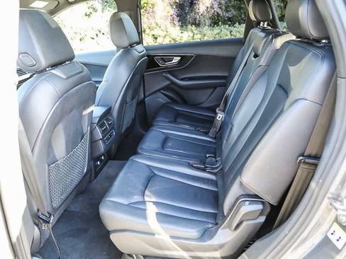 Used 2019 Audi Q7 3.0T Premium w/ Convenience Package image 17