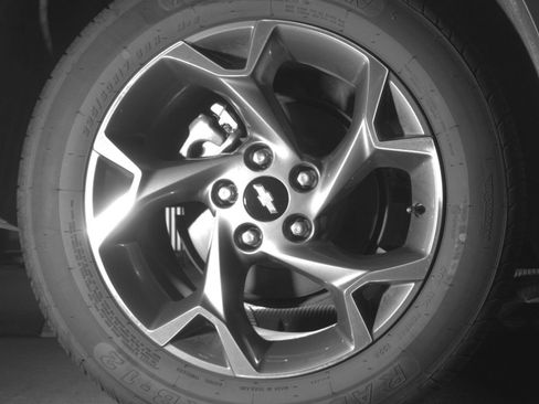 Used 2025 Chevrolet Trax LT w/ LT Convenience Package FWD image 18
