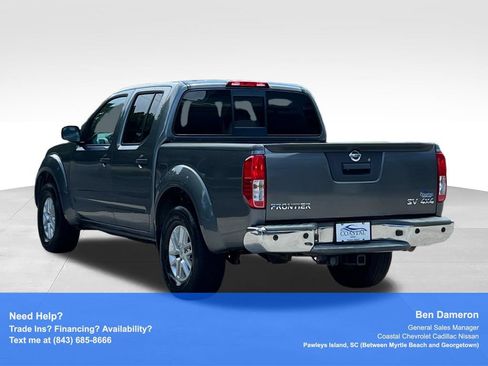 Used 2017 Nissan Frontier SV w/ SV Value Truck Package AWD/4WD image 12