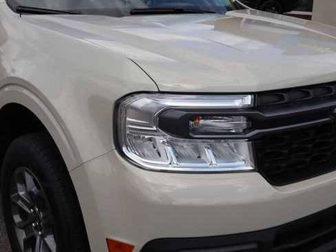 Used 2024 Ford Maverick XLT FWD image 4