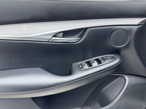 Used 2022 INFINITI QX50 Luxe w/ Appearance Package image 38