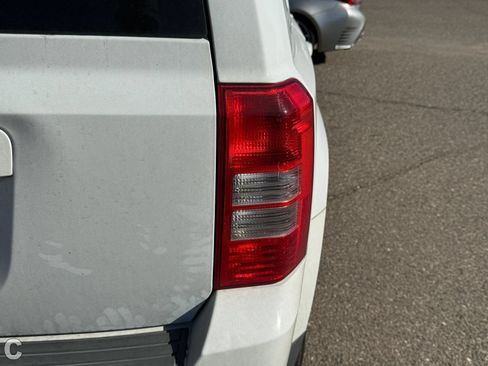 Used 2015 Jeep Patriot Sport w/ Power Value Group FWD image 8