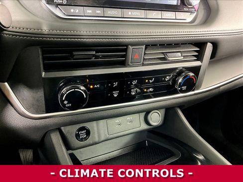 Certified 2026 Nissan Rogue S FWD image 15