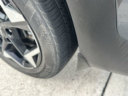 Certified 2024 Kia Seltos EX FWD image 11