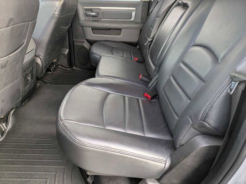 Used 2019 RAM 1500 Lone Star image 18